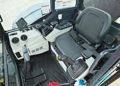 REX210W WHEEL EXCAVATOR