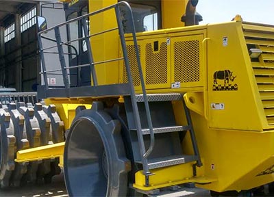 RSC223 LANDFILL COMPACTOR
